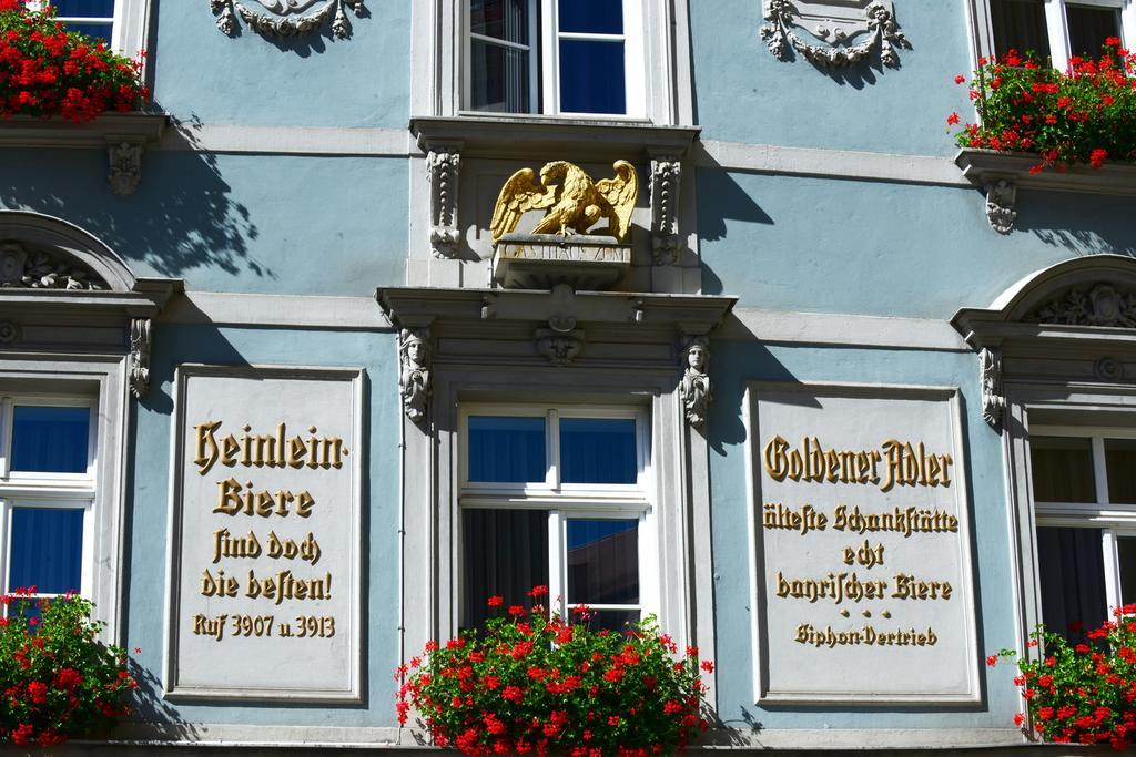 באוטזן Hotel Goldener Adler מראה חיצוני תמונה
